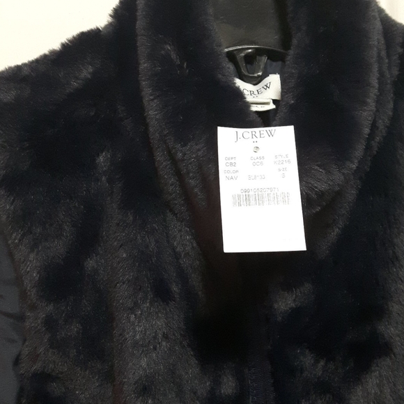 NWT Jcrew faux fur vest - Picture 2 of 5